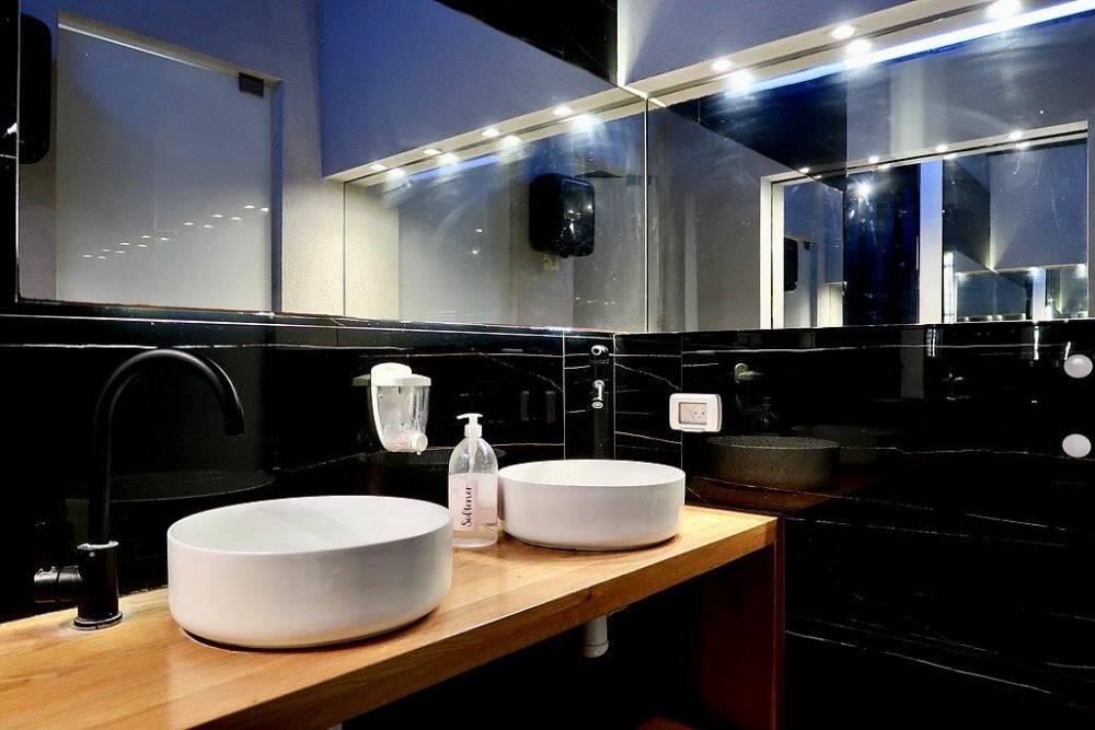 אבו דאבי בוטיק מרכז  15  לופט 4 יו