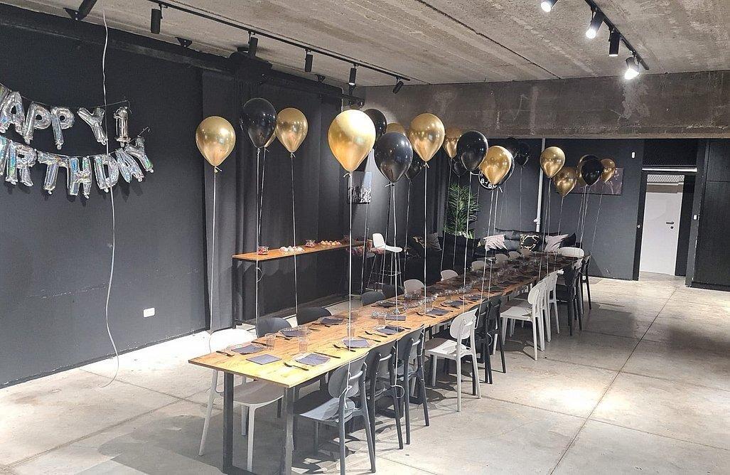 לופט קאסט - Cast מרכז  20  לופט 4 יו