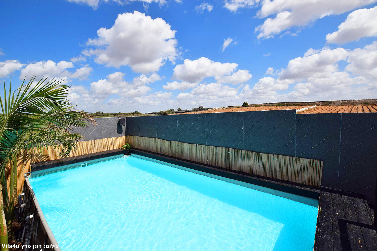 אחוזת השדה מרכז  19  לופט 4 יו