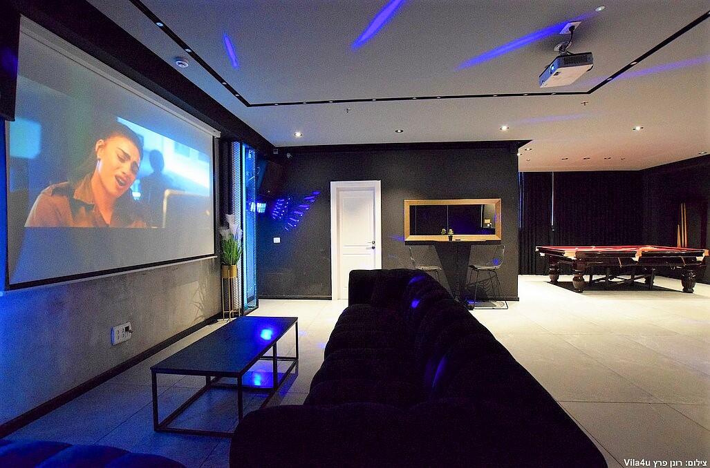 לופט בי 555 מרכז  32  לופט 4 יו