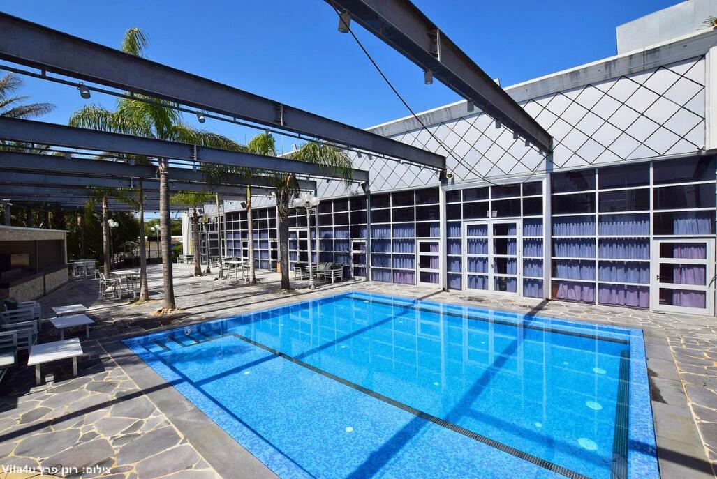 רוקה וייב מרכז  4  לופט 4 יו