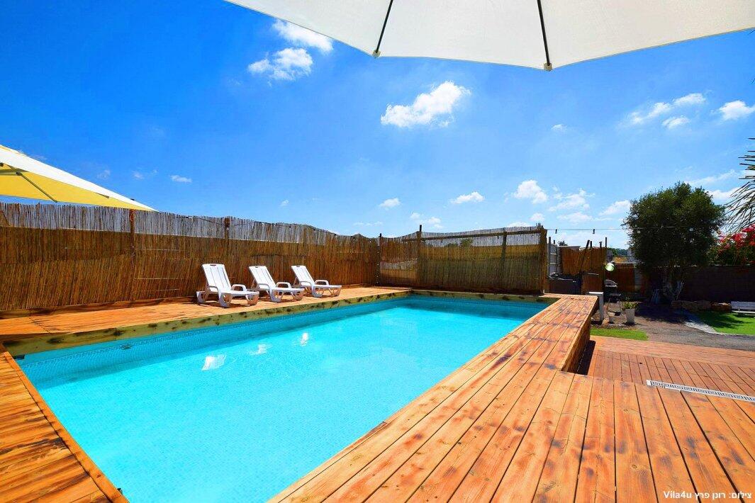 קרטחנה בעיר מרכז  10  לופט 4 יו