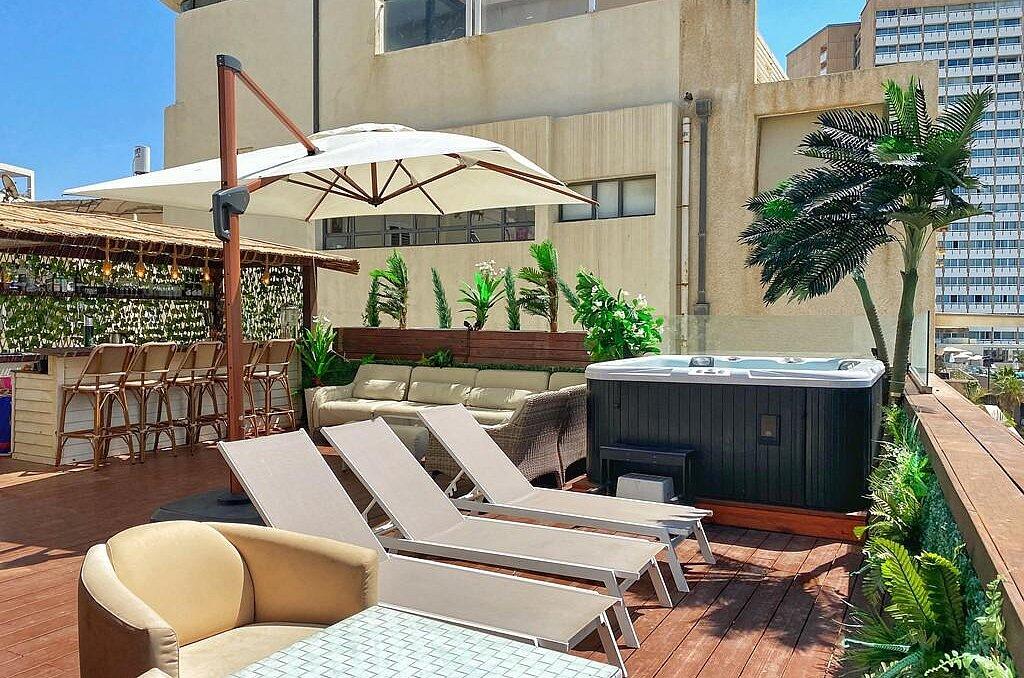 גורדונס - גג על הים מרכז  4  לופט 4 יו