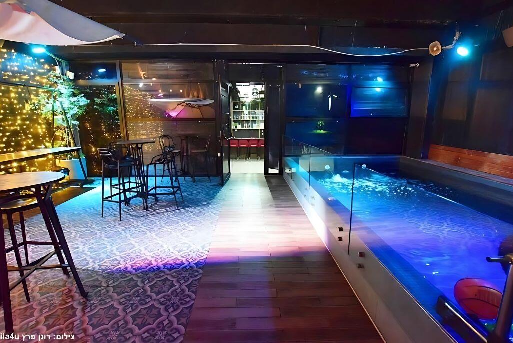 פרייבט בר - Private bar מרכז  4  לופט 4 יו