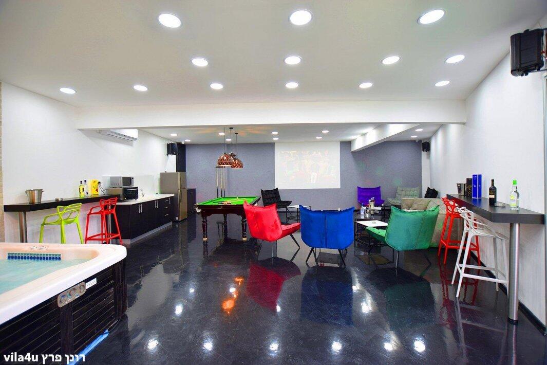 אינדיגו מרכז  9  לופט 4 יו