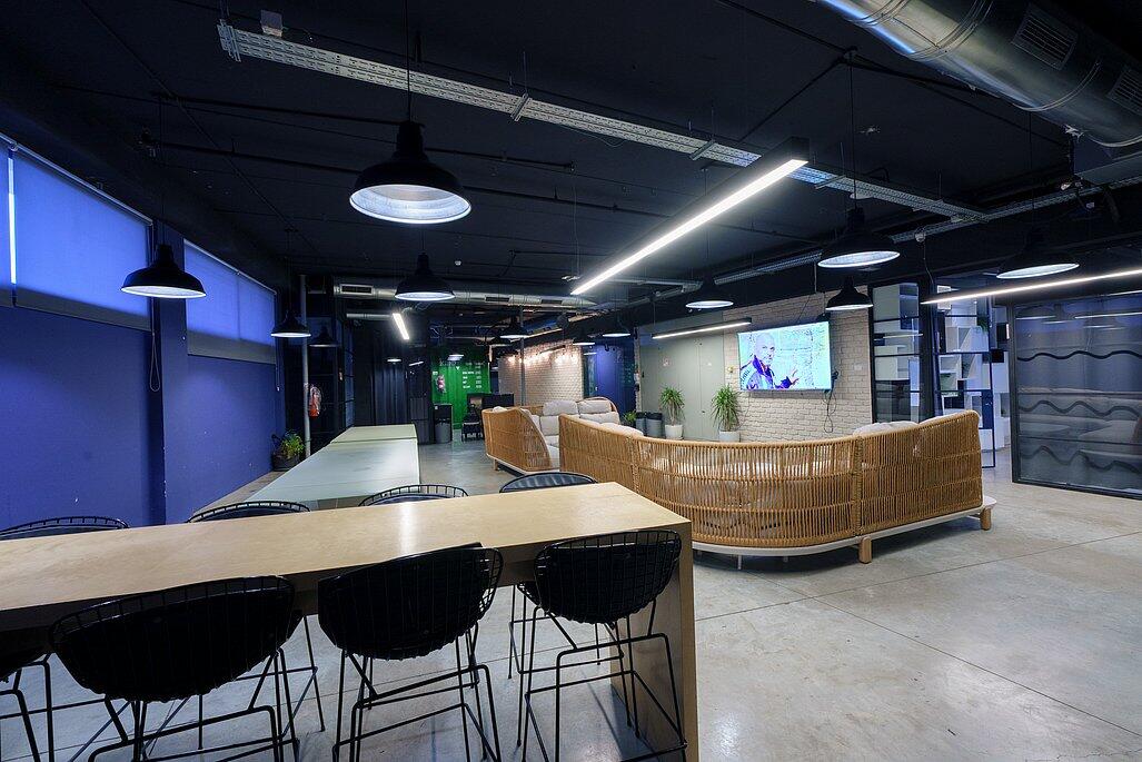 אחוזת הר טוב מרכז  13  לופט 4 יו