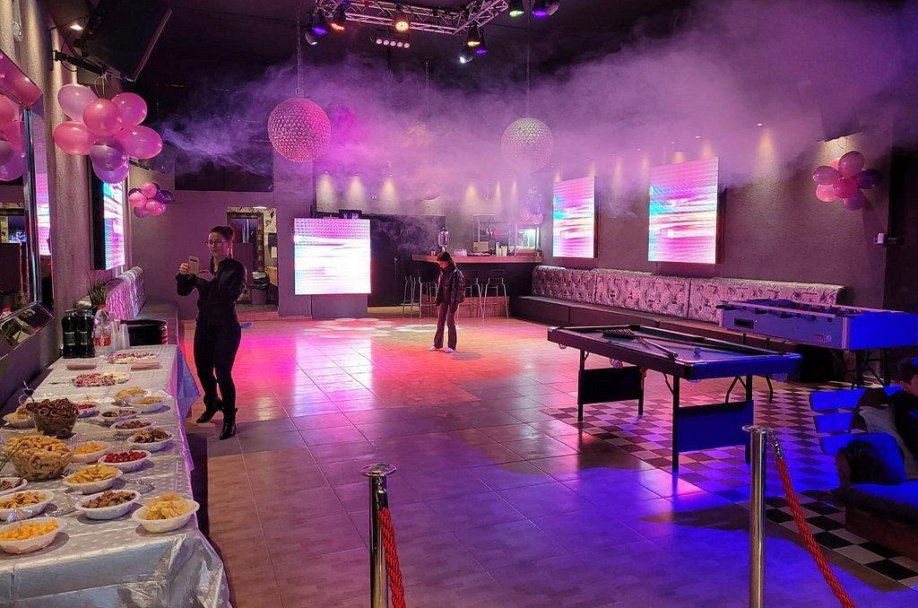 וואו קלאב- Wow Club צפון  7  לופט 4 יו