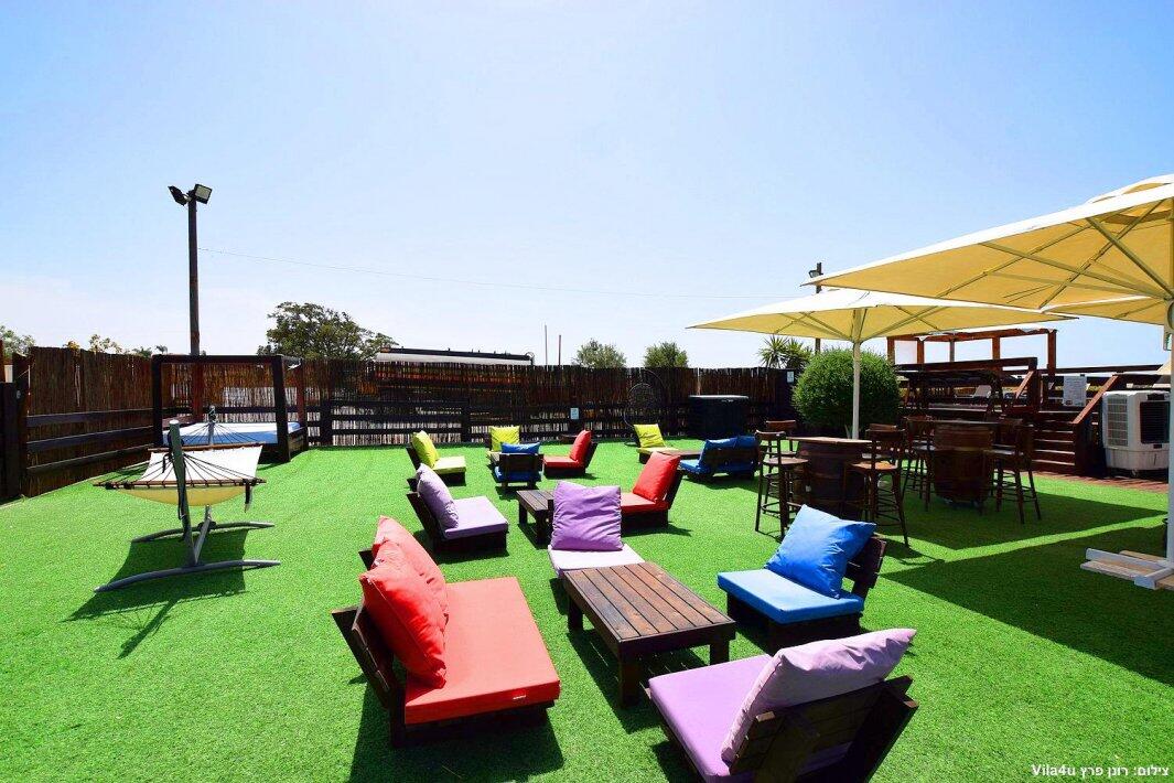 ליידיס פול מרכז  29  לופט 4 יו