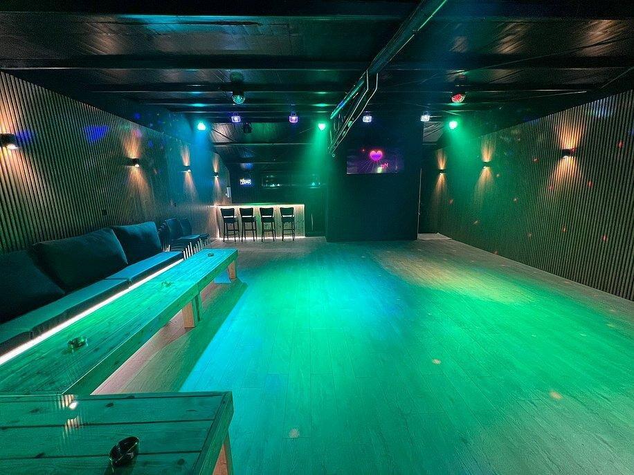 גולדן בל מרכז  8  לופט 4 יו