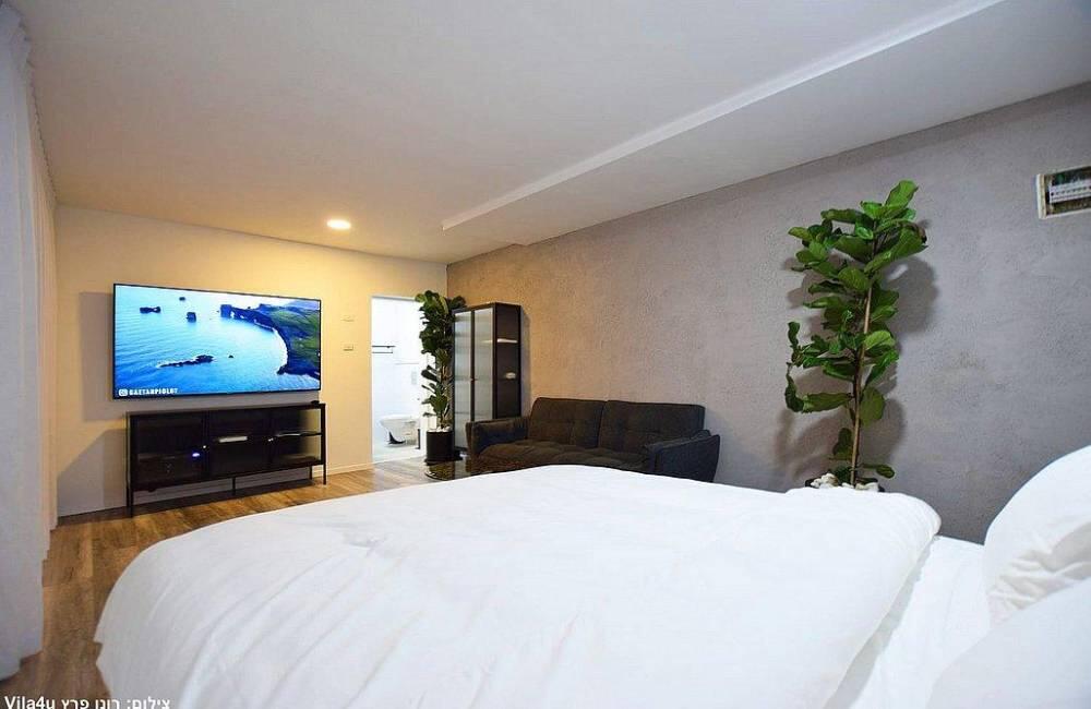 קסטילו בוטיק מרכז  21  לופט 4 יו