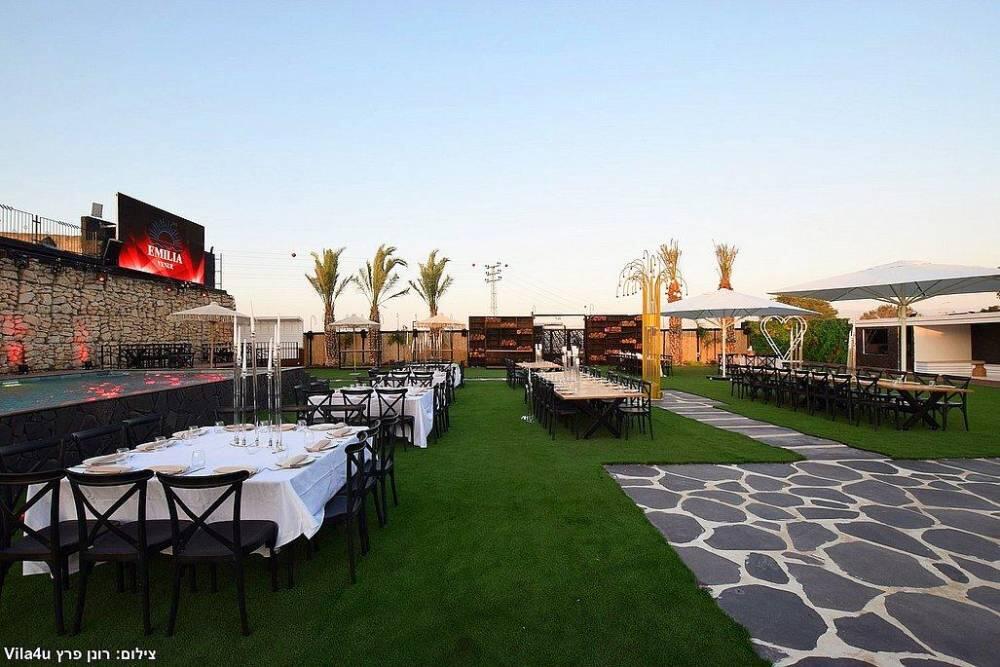 אמיליה איוונטס מרכז  20  לופט 4 יו