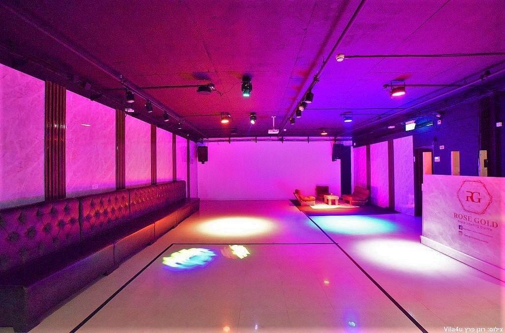 מתחם אירועים רוז גולד - Rose Gold מרכז  14  לופט 4 יו
