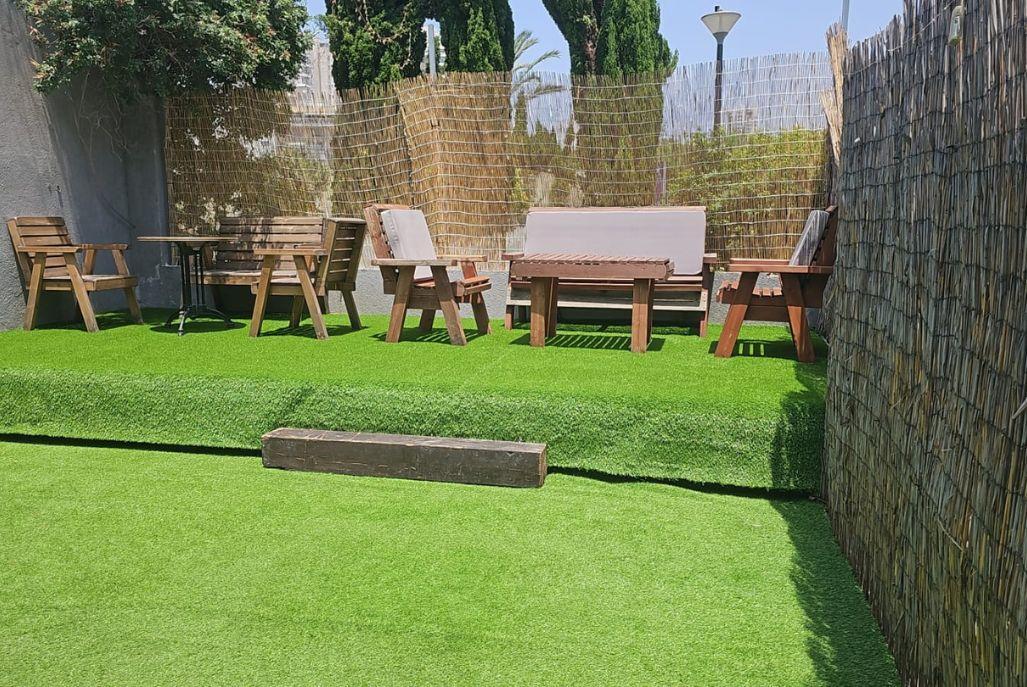 פאפוס איוונטס מרכז  18  לופט 4 יו