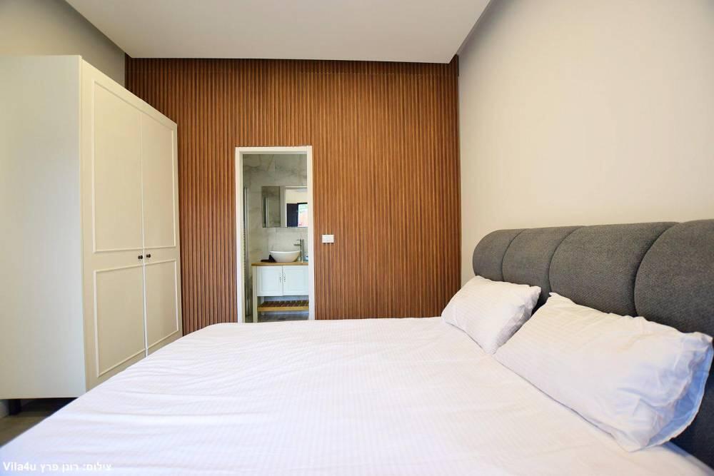 אחוזת בנימינה מרכז  18  לופט 4 יו