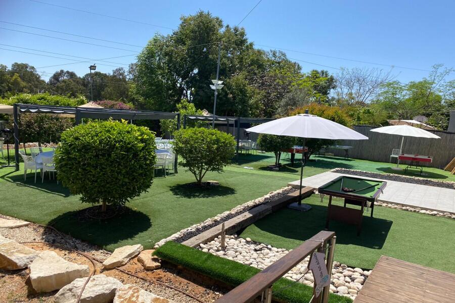 וילה בקצה השדה מרכז  15  לופט 4 יו