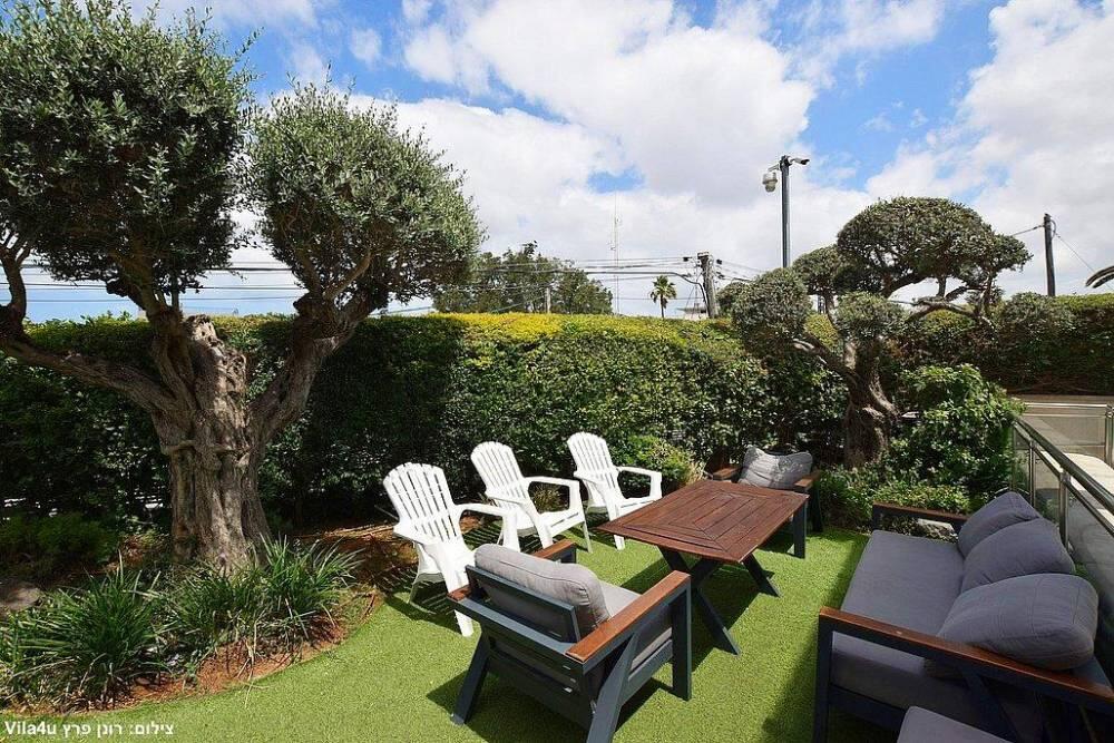 סיקרט פול מרכז  13  לופט 4 יו