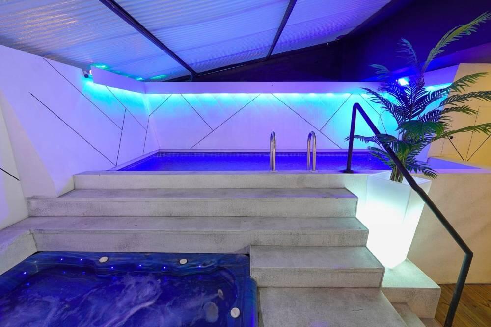 מתחם אירוח וויט - White מרכז  19  לופט 4 יו