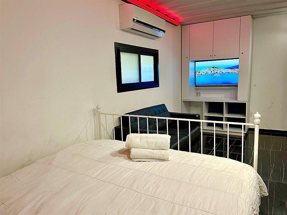 אבו דאבי בוטיק מרכז  12  לופט 4 יו