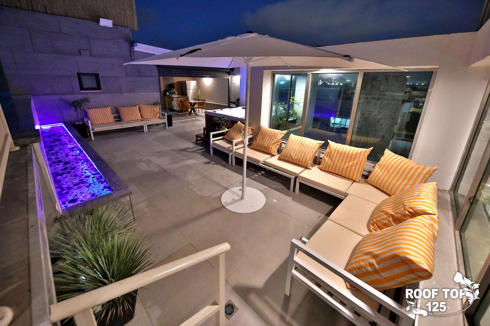 הפנטהאוז הצפוני צפון  11  לופט 4 יו