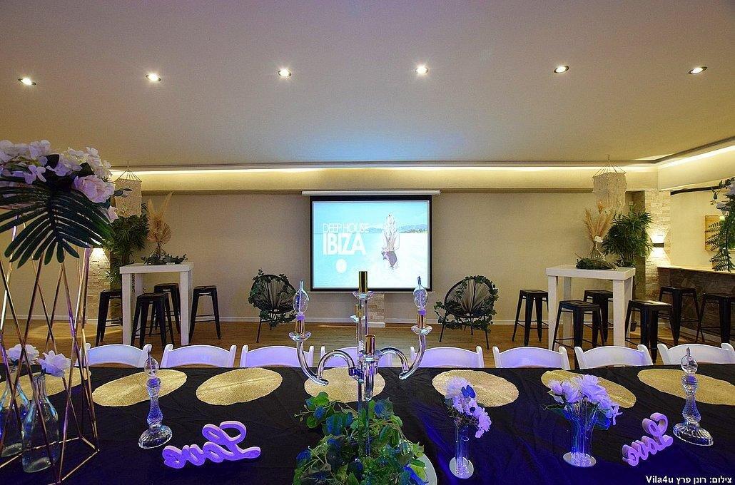 לופט לאור מרכז  18  לופט 4 יו