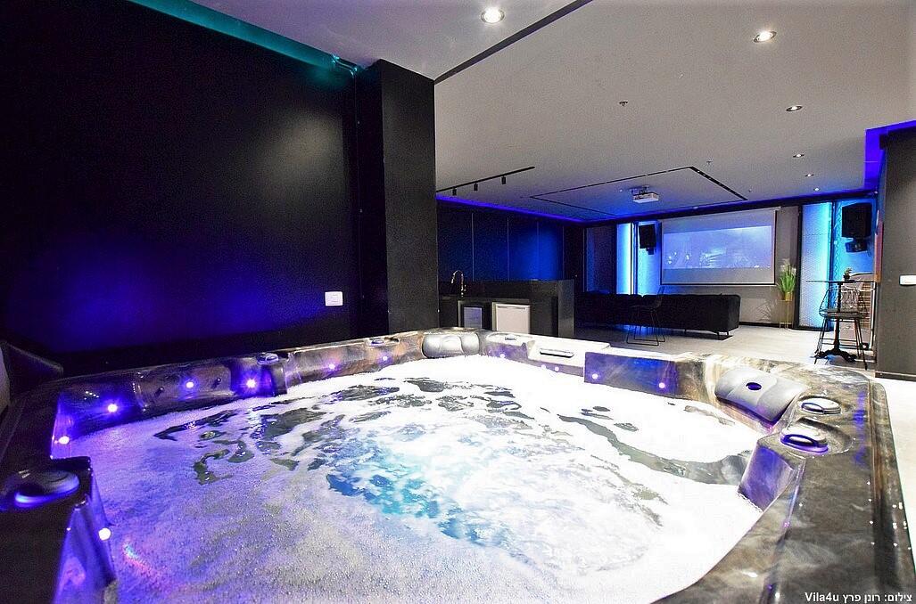 לופט בי 555 מרכז  5  לופט 4 יו