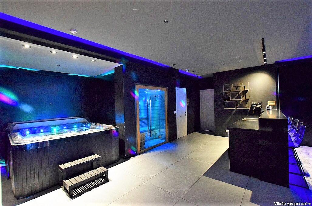 לופט בי 555 מרכז  22  לופט 4 יו