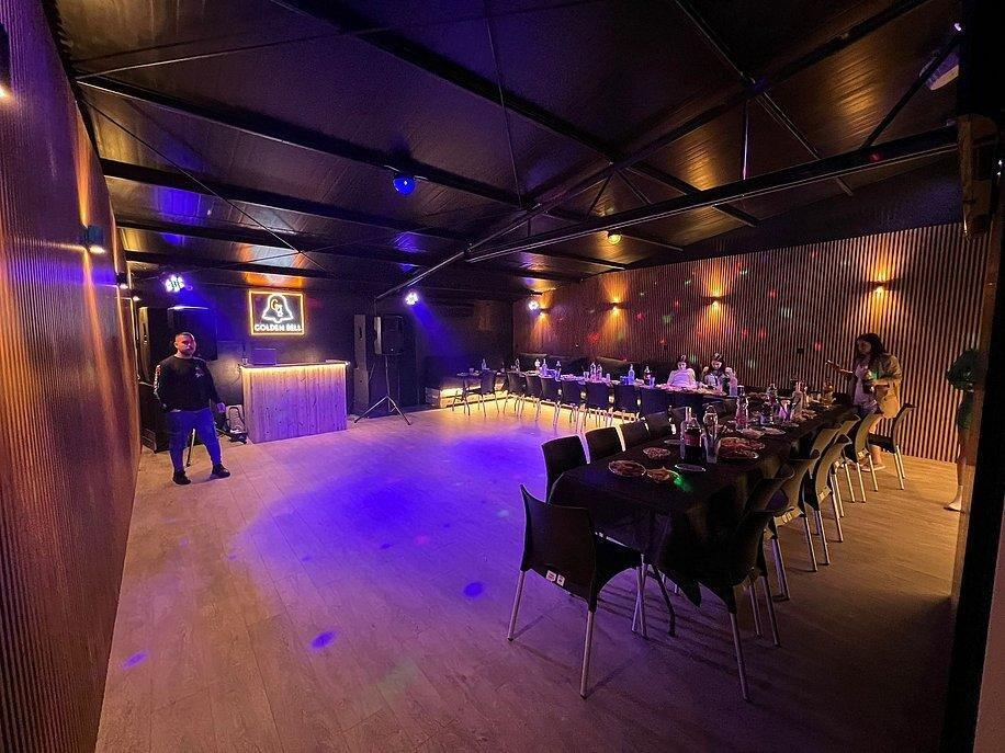 גולדן בל מרכז  10  לופט 4 יו