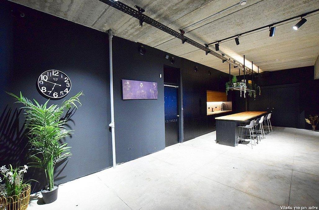 לופט קאסט - Cast מרכז  28  לופט 4 יו