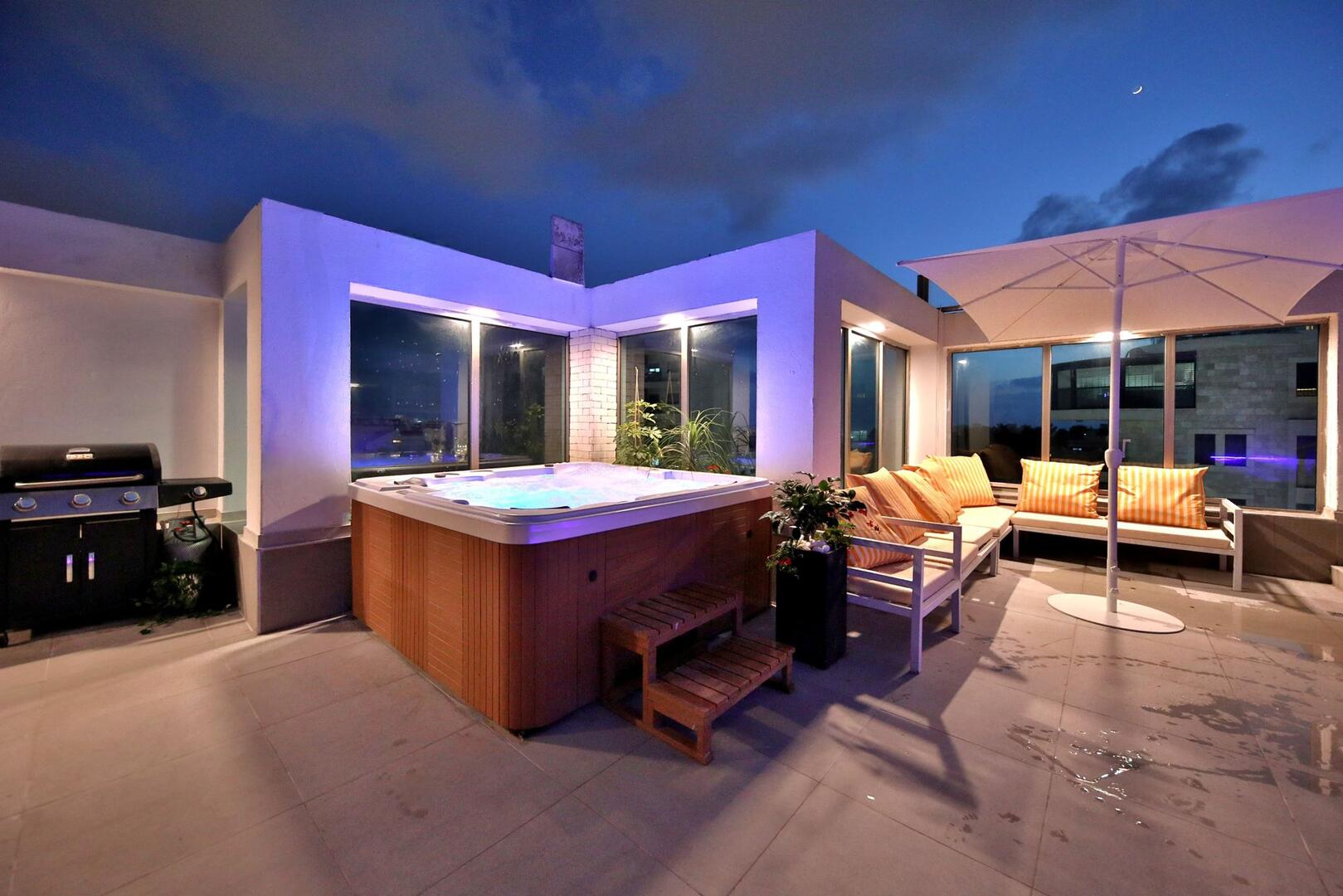 הפנטהאוז הצפוני צפון  14  לופט 4 יו