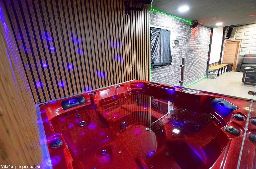 לופט סטורי מרכז  18  לופט 4 יו