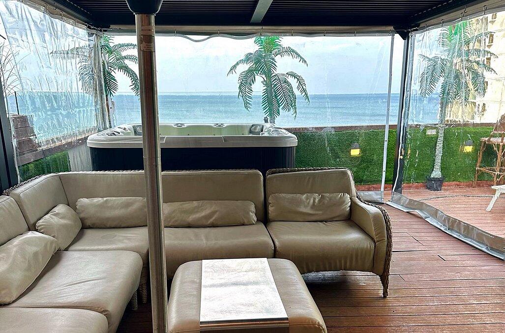 גורדונס - גג על הים מרכז  18  לופט 4 יו