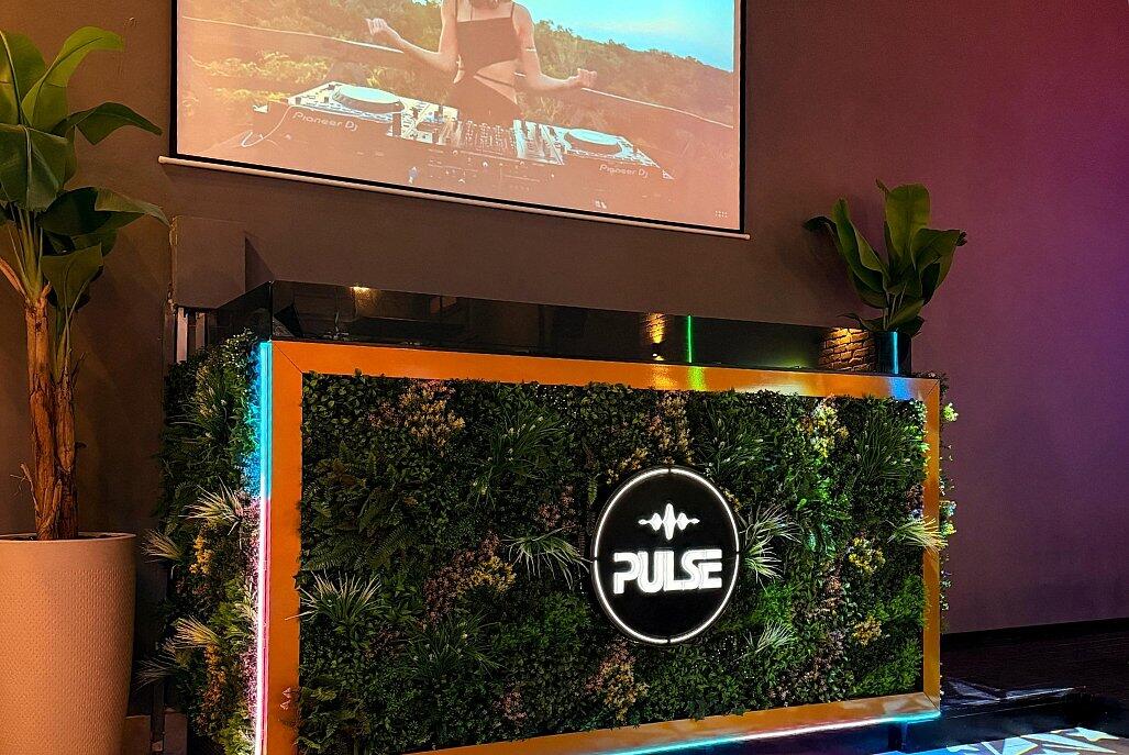 פולס מתחם יוקרתי להפקות דרום  14  לופט 4 יו