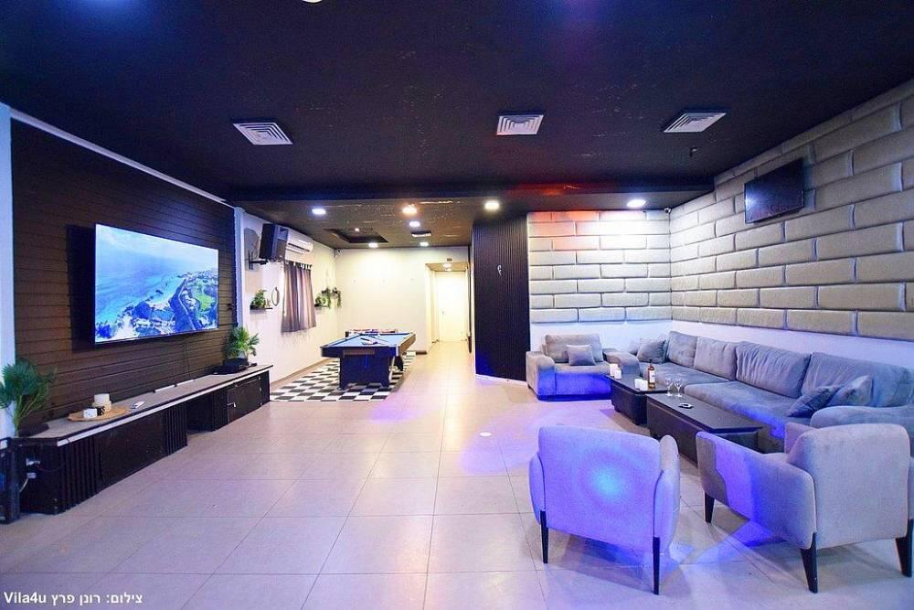 אינפניטי לופט מרכז  17  לופט 4 יו