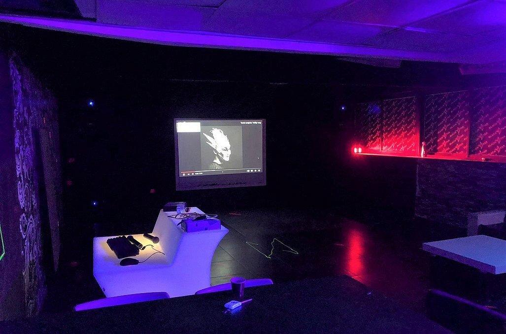 מועדון 333 מרכז  9  לופט 4 יו