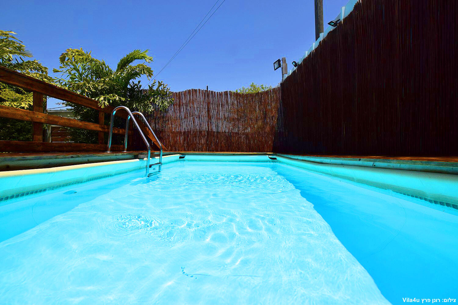 לופט 78 דרום  11  לופט 4 יו