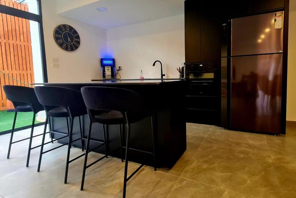 גאסטהאוס רויאל צפון  5  לופט 4 יו