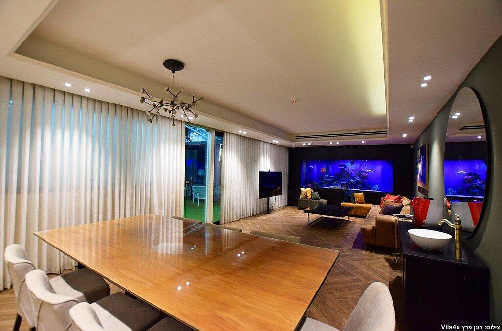 בית האצילים איוונטס מרכז  10  לופט 4 יו