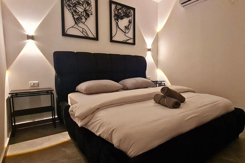 גאסטהאוס רויאל צפון  8  לופט 4 יו