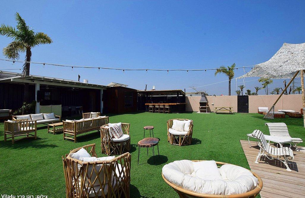 מתחם 531 איוונטס מרכז מתחם 531 איוונטס - מבחר פינות ישיבה מתחם 531 איוונטס - מבחר פינות ישיבה לופט 4 יו