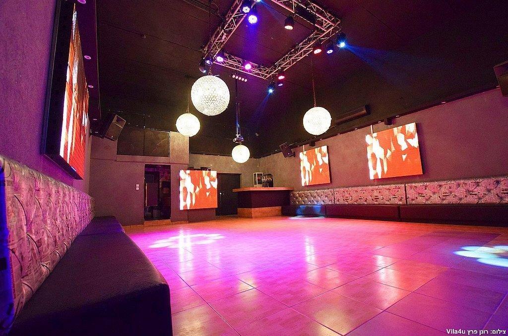 וואו קלאב- Wow Club צפון  13  לופט 4 יו