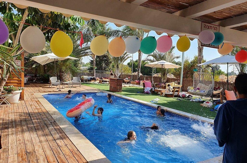 אורי אירועים מרכז  10  לופט 4 יו