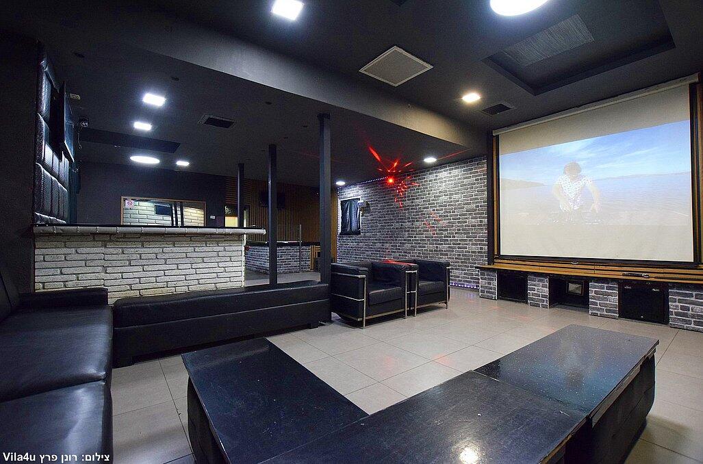 לופט סטורי מרכז  13  לופט 4 יו