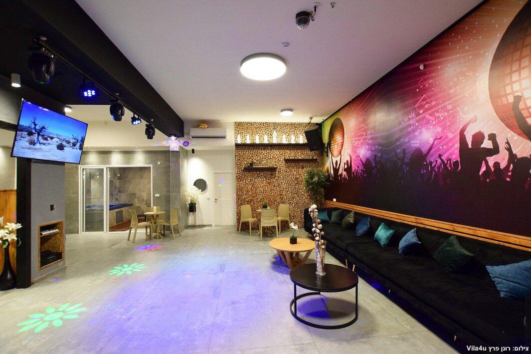 דה פלייס 99 -  The Place צפון  16  לופט 4 יו