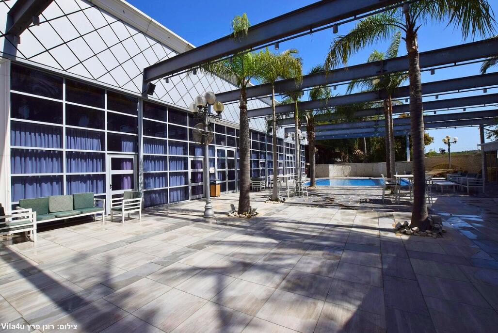 רוקה וייב מרכז  15  לופט 4 יו