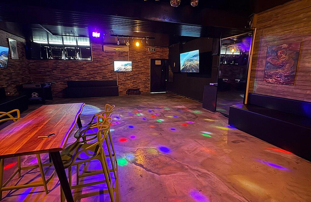 ווסט לופט מרכז  5  לופט 4 יו