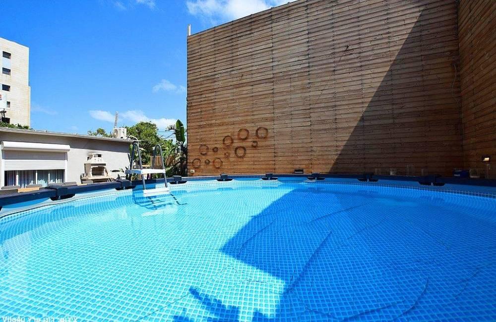 קסטילו בוטיק מרכז  25  לופט 4 יו