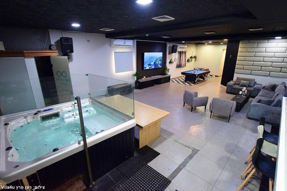 אינפניטי לופט מרכז  24  לופט 4 יו