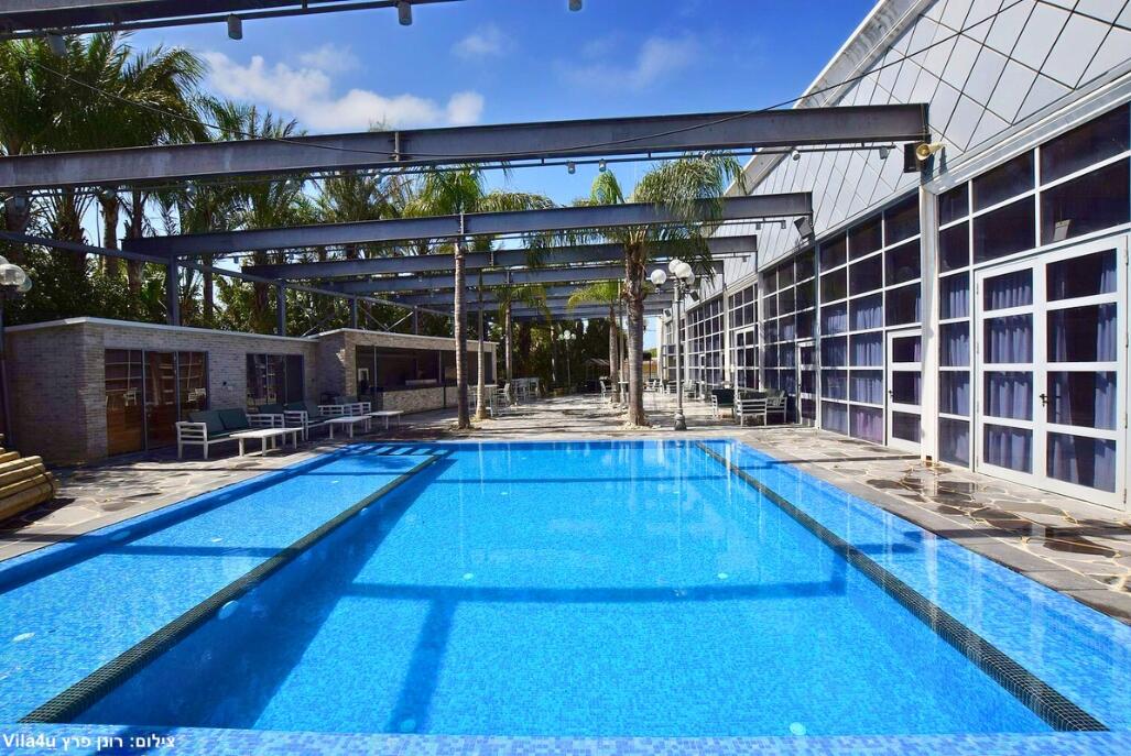 רוקה וייב מרכז  17  לופט 4 יו