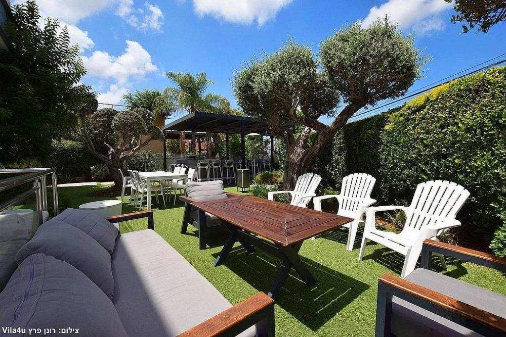 סיקרט פול מרכז  18  לופט 4 יו