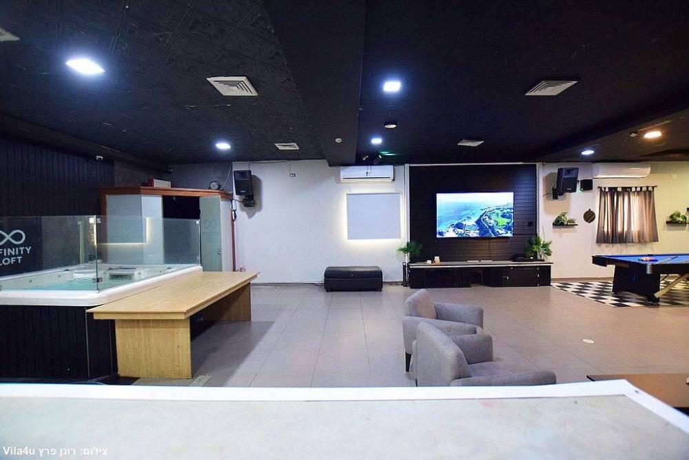 אינפניטי לופט מרכז  15  לופט 4 יו
